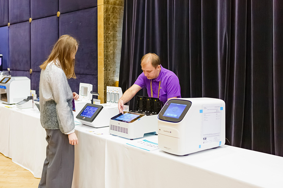 Презентация ДНК-амплификатора TurboCycler 3 в секции "Молекулярная генетика ПЦР и капиллярное секвенирование"