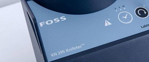 Мельница ножевая, до 16000 об/мин, универсальная, с охлаждением, KN 295 Knifetec, панель управления