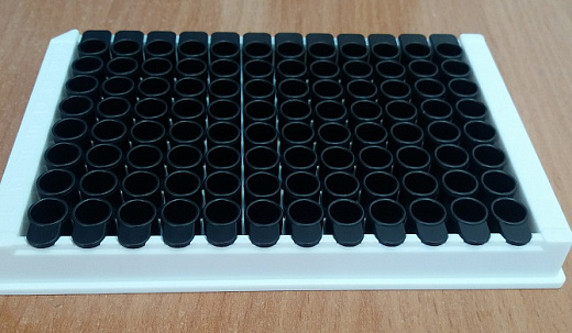 Планшеты 96 луночные для ИФА, для флуоресценции, стрипованные (12 стрипов по 8 лунок), плоскодонные, черные, нестерильные, 10 шт./уп., Sovtech